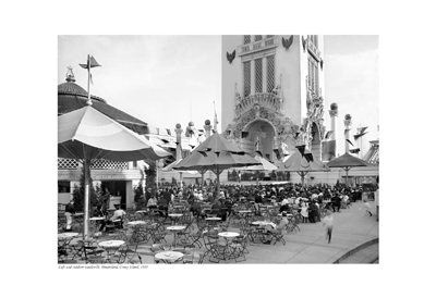 Café and Outdoor Vaudeville; Dreamland; Coney Island; 1905